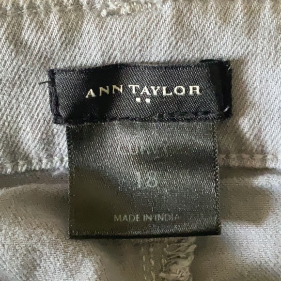 Ann Taylor Charcoal grey curvy jeans - Picture 5 of 5
